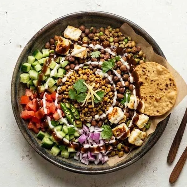 Black channa chat salad bowl with toasted moong , vegetable and imly chutney